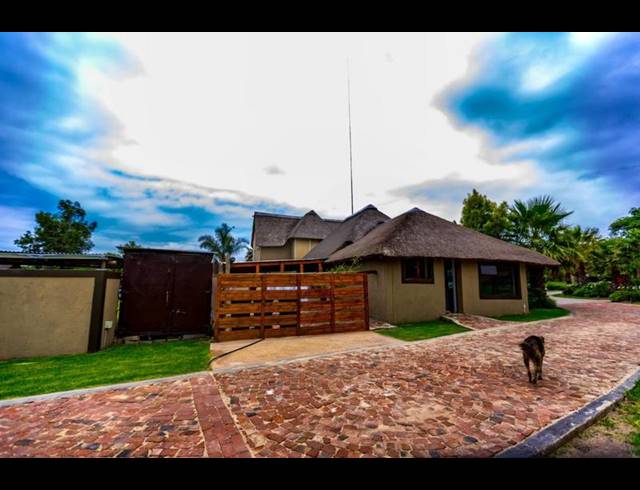 FARM FOR SALE IN MNANDI